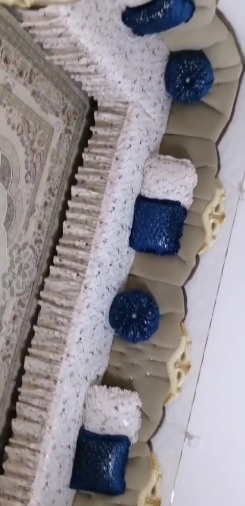 قەنەفەیی  حەرف L زۆر جوانو تۆکمە یەک دەستە فرۆشتنی خێرا  000 150 سەتوو بەنجا هەزار
