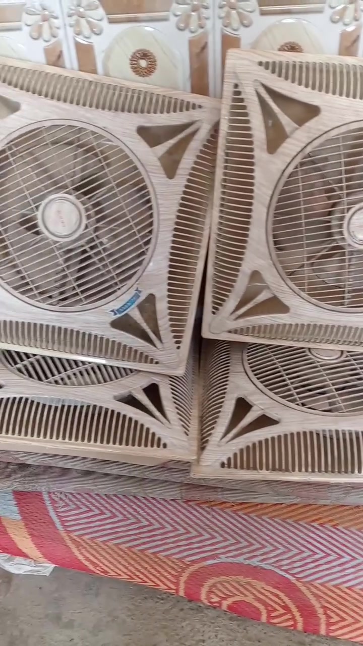 بنكات مال سقوف ثانويه جدد ما مستخدمات هوايه عدد اربعه هاذه رقمي لليريدهن يخابرني ***********
