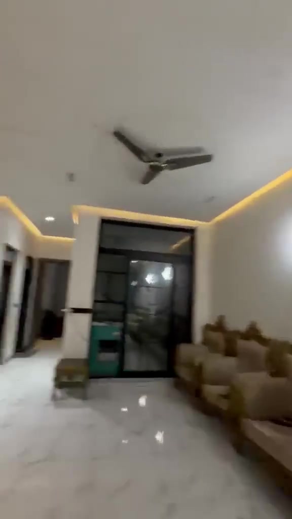 بيت ١٥٠ متر للبيع بيت بناء ٢٠٢٥ الشراي يتصل بحي الصناعي على سريع الدوره ***********
