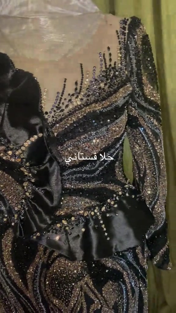 حلا فستاني • فساتين سهره • بدلات اعراس