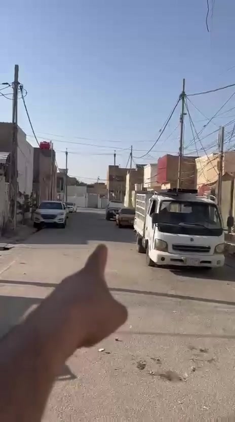 ياالله مكتب الجبوري للعقار ***********

دااار للبيع مساحه 72متر مربع كما موضح بلفيديو 

السعر 80مليون وات ساب بلخدمه ***********

طابقين حي ميسان قطاع 76الشريط
