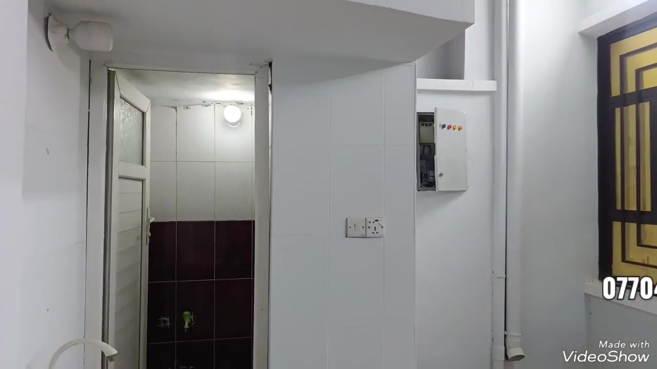 السلام عليكم بيت ١٢٥م للبيع المستعجل
طابو صرف الواجهة ٦وربع والنزال 20 
طابق واحد كامل فارغ العنوان بغداد العبيدي حي الرئاسة شارع 20 قرب شارع أبو محمد الحداد 
@الجميع الاتصال على الهاتف 
***********
#السعر #140مليون وبيه مجال
