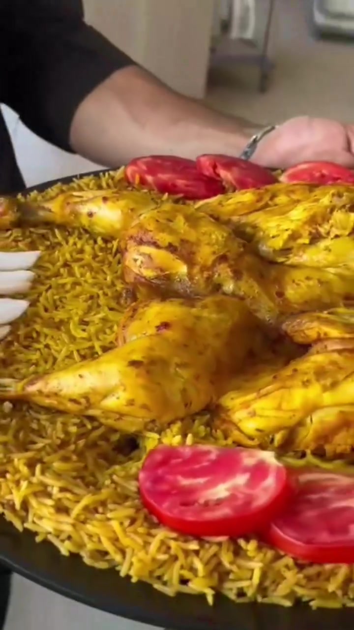 وكالة من سلسلة مطاعم مندي حضرموت اليمني في العراق الان في غماس
...
مو بس أكل ...تجربة تعيشها بكل حواسك 
تابع الحساب ودز طلبك يوصلك بوقت قليل وتوصيل مجانا للمناطق القريبه 
..
موقعنا .. شارع ابن الكاظم قرب اسواق المدينه 
للطلب... *********** 
نص مندي دجاج 8
دجاجه كامله 16
متواجدين من الساعه 10صباحا الى12ليلا
