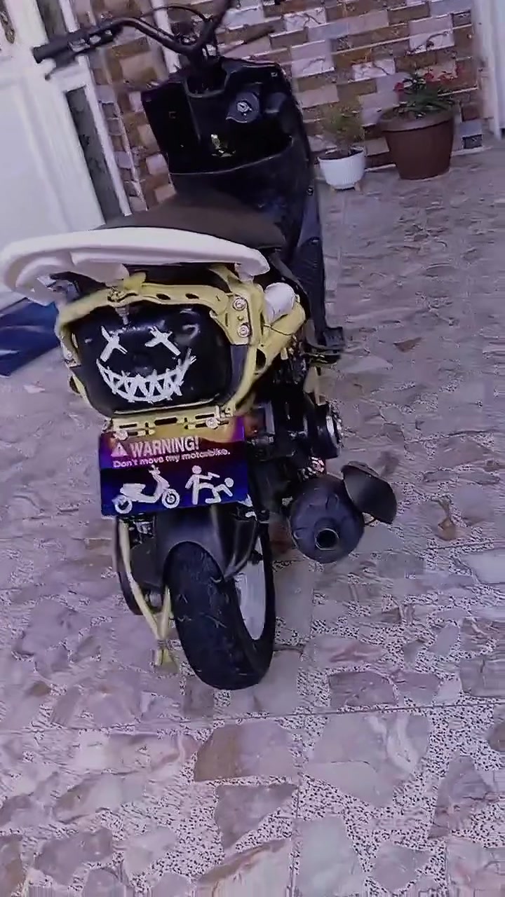 ماكس للبيع لمكان نعمانية لمو شراي يلزم لحولي😂👎🏿 
هاذة لرقم للستفسار ***********
