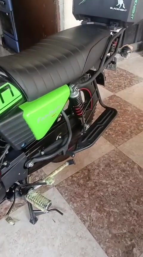 دايوان جبلي مديل 26 رقم وسنويه اربيل دراجه زيروو ماماشيه السعر 2750 العنوان بصره جبيله 
***********
