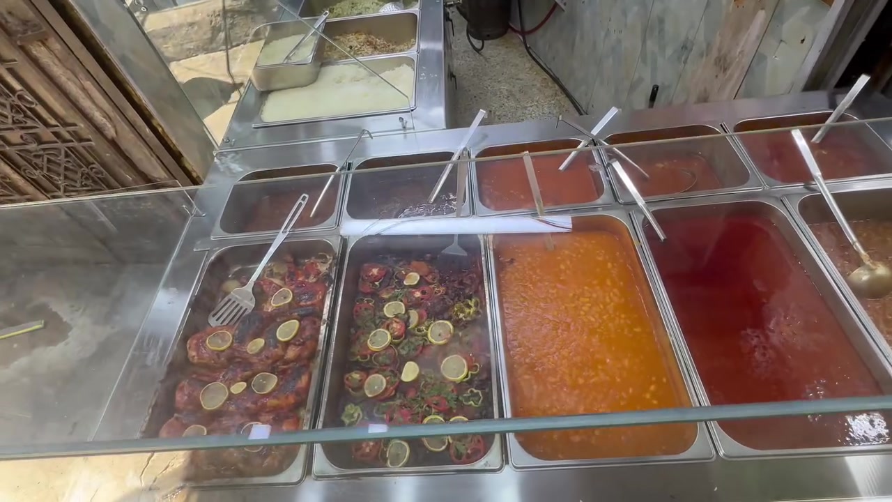 للبيع حمايه شغل عراقي درجه اولى شغل ثكيل 
حجم الطول 190
العرض 100 شغل سلستيل جام ثكيل 
غاز وهيتر ***********
