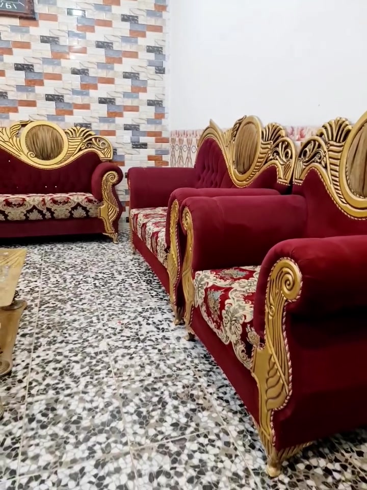 سلام عليكم تخم ملكي عشر مقاعد تفصال ثقيل احطاطه تخم حيل نضاف فول مثل ما بصوره موضح شرط فحص تفصال تشوف يلا تاخذ 👍👍و((( ويا طبلات هديه ))*  ((500 )) وبي مجال الشراي مكاني بغداد المعامل 👍 يوجد توصيل بكروه  ((الشراي يجي خاص او وتساب(( ***********))
