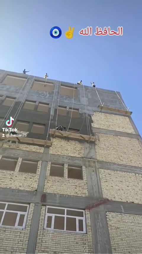 كادر لباخ خارجي • متعددة الطوابق • سعر مناسب