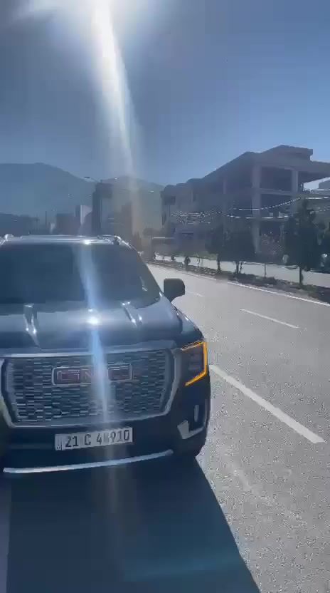 جمسي دنلي
موديل ٢٢
فول مواصفات شركة المنصور 
مكفوله من كلشي
ماشيه ٩١
السعر ٤٩٠ 
لاستفسار ***********
وات ساب ***********
