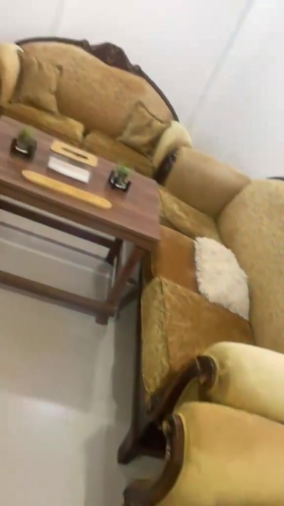 تخم لبيع حيل نضيف لتواصل اتصل *********** يوجد واتس

