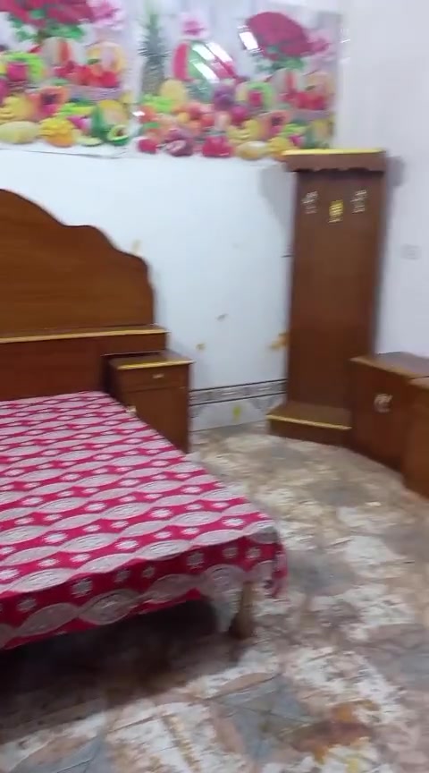 غرفه حطاطه نضيفه للبيع العنوان الرمادي الزراعة قرب الجنسيه الموحده السعر 375
***********
