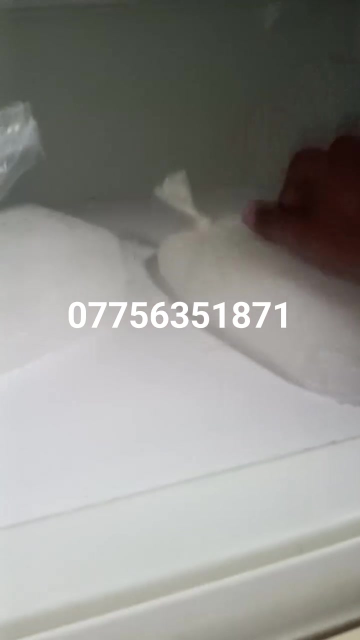 سلام عليكم ثلاجه ارجلك ماعرف جم قدم بس جبيره نضيفه لوك ما بيها قطره خياس أو صبغ شرط التجميت ب 275 وبيها مجال عنوان كركوك رقم *********** بي واتساب
