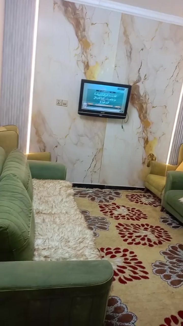 من رخصة أبو الكروب عندي تخم هو مخزن وسرير يصير للبيع سعر 250 الف بغداد الغزالية الرقم ***********
