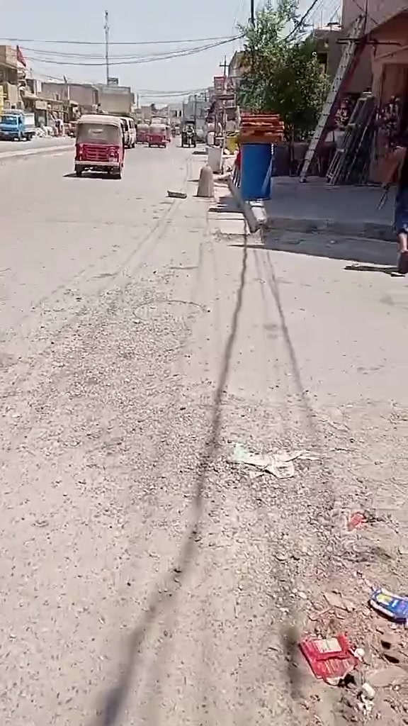السلام عليكم ورحمة الله وبركاته  
بيت للبيع مساحه 100 متر تحويل باسمك محكمه طابو 25 
الشيشان حي المنتظر قرب المدارس خامس عن الشارع العام 
يحتوي على غرفة نوم وصاله ودوانيه جبيره بيت مرتب ومسلح +يتوفر جميع الخدمات وعالي عن الشارع 
اتصال على الرقم الخاص :***********
