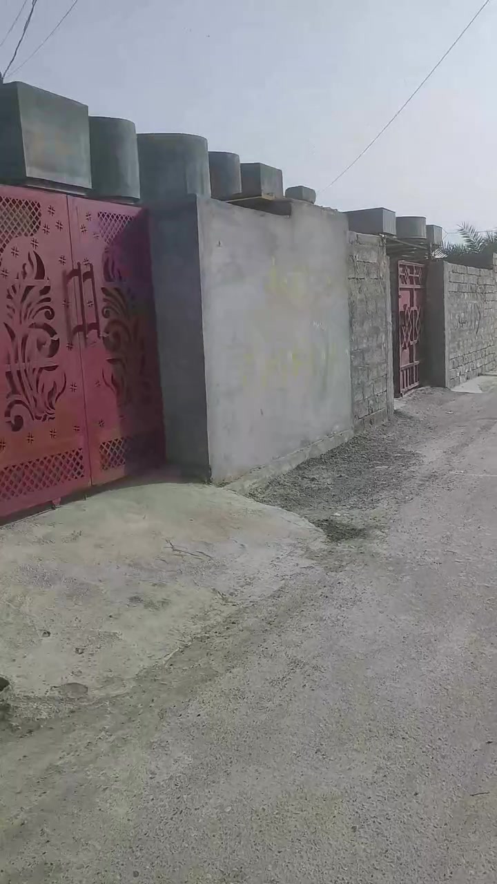 بيت للبيع مساحه ٢٥٠ الارضيه بورسلين الجدار سيراميك حزام بيت بناء حديث ***********
