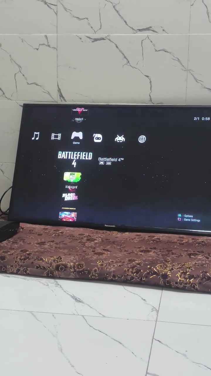 بلاي 3 جهاز نظيف ويا هارد خارجي بالعاب 70 لعبه المقطع وشوف وتساب *********** السعر110  المو شراي لا يجي خاص
