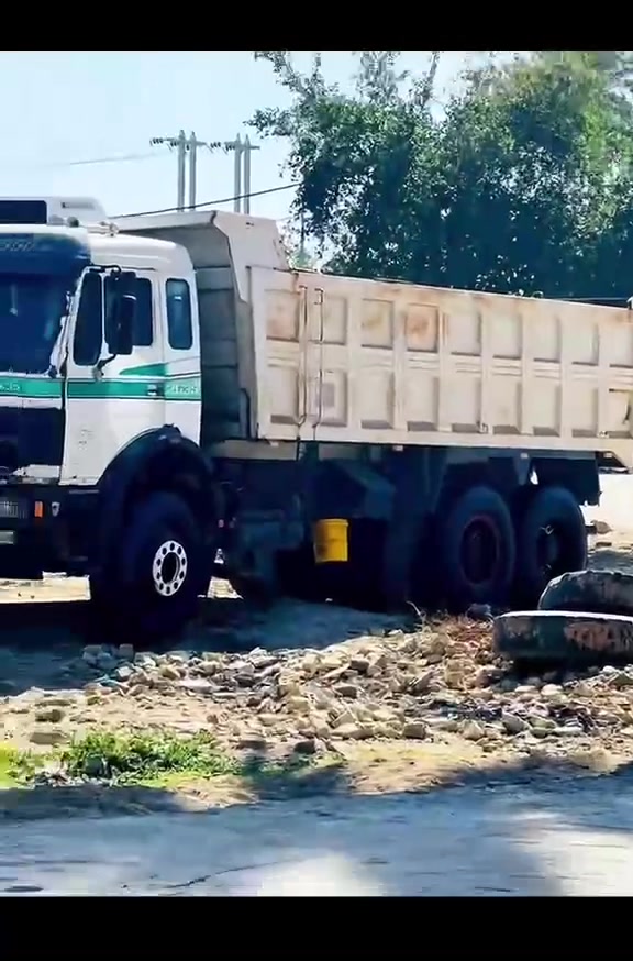مقطورة • البي