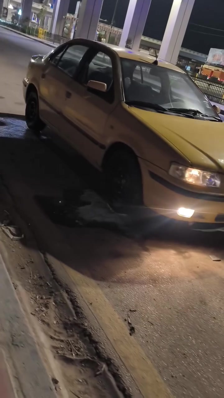 سلام عليكم سمند موديل 10 مكينه وكير وضفيره توني شادهن صارهن سبوع سياره جاهزه هيئه وغرمات مصفره مامطلوب ولا ربع مداور ثاني يوم سعر 32 بيهه مجال وشراي بخدمته وهاذه رقمي *********** مكان سياره سماوه
