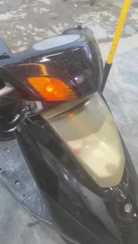 بريز • نضيف • رمادي