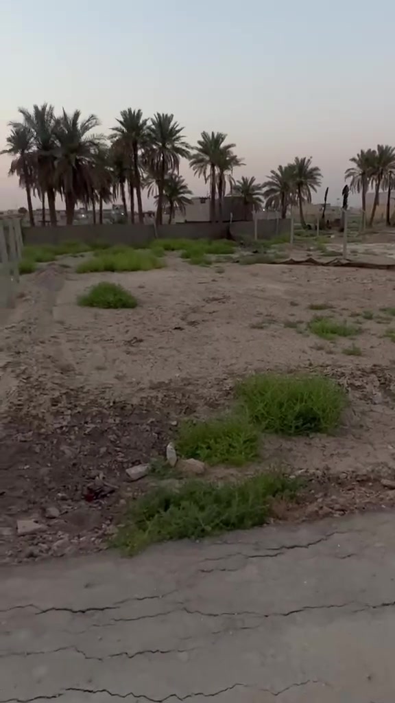 قطعه ارض طابو ززراعي سند ٢٥مساحه ٤٠٠حي بابل بالقرب من مزرعة مؤيد عدنان للتواصل عل ***********
