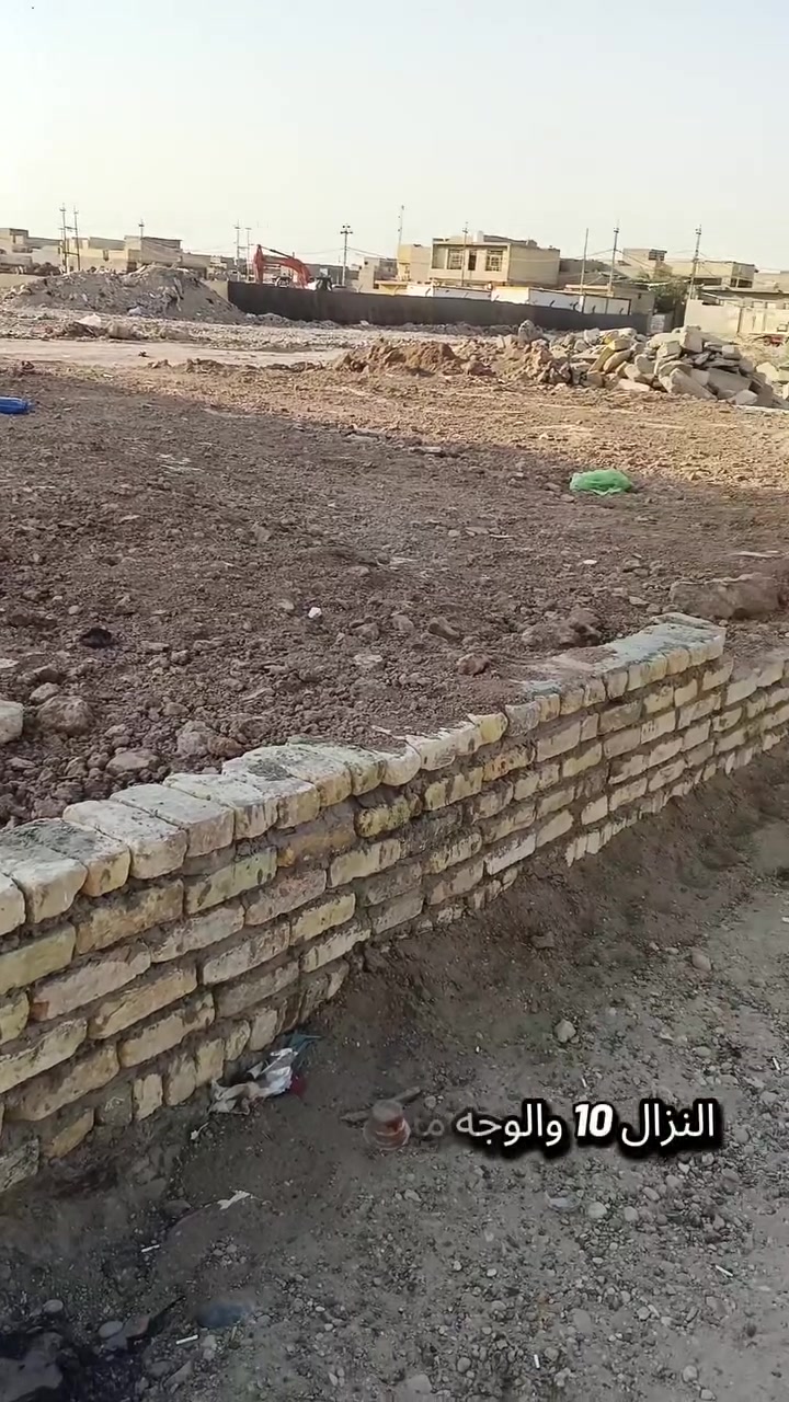 يعرض مكتب الجوادين قطعه 150متر بغداد سبع قصور شارع المشروع سعر28مليون00 ***********
