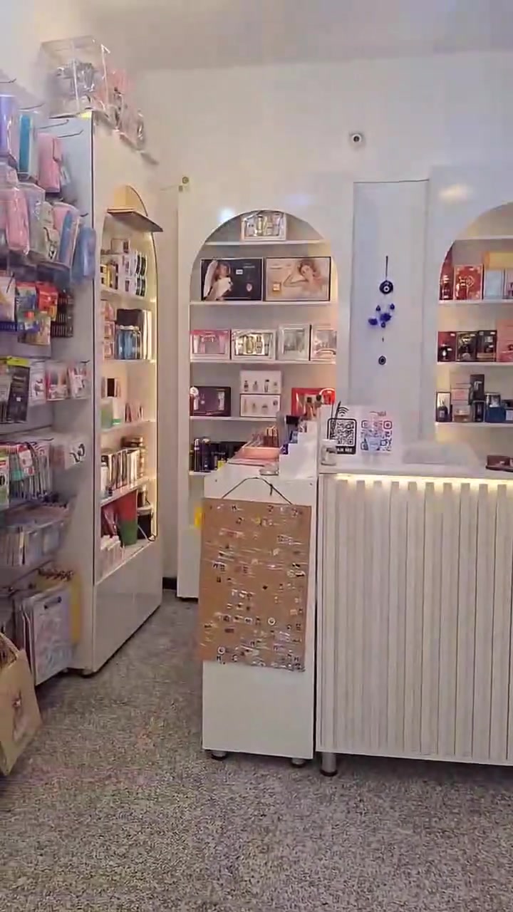 مكتبه ماجك ..
العنوان السيديه قرب ثانوية اسماء بجانب ماركت السيديه تتوفر خدمه توصيل 
موبايل ***********
