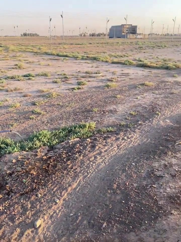 السلام عليكم قطعة ارض طابو زراعي 25 باسمي مساحة 250متر الموقع برغة مقابل مجمع المحافض الجديد خدمات كاملة شارع عرضة 20 متر السعر 26 مليون وبي مجال وترهم دفعات💵💵
***********

