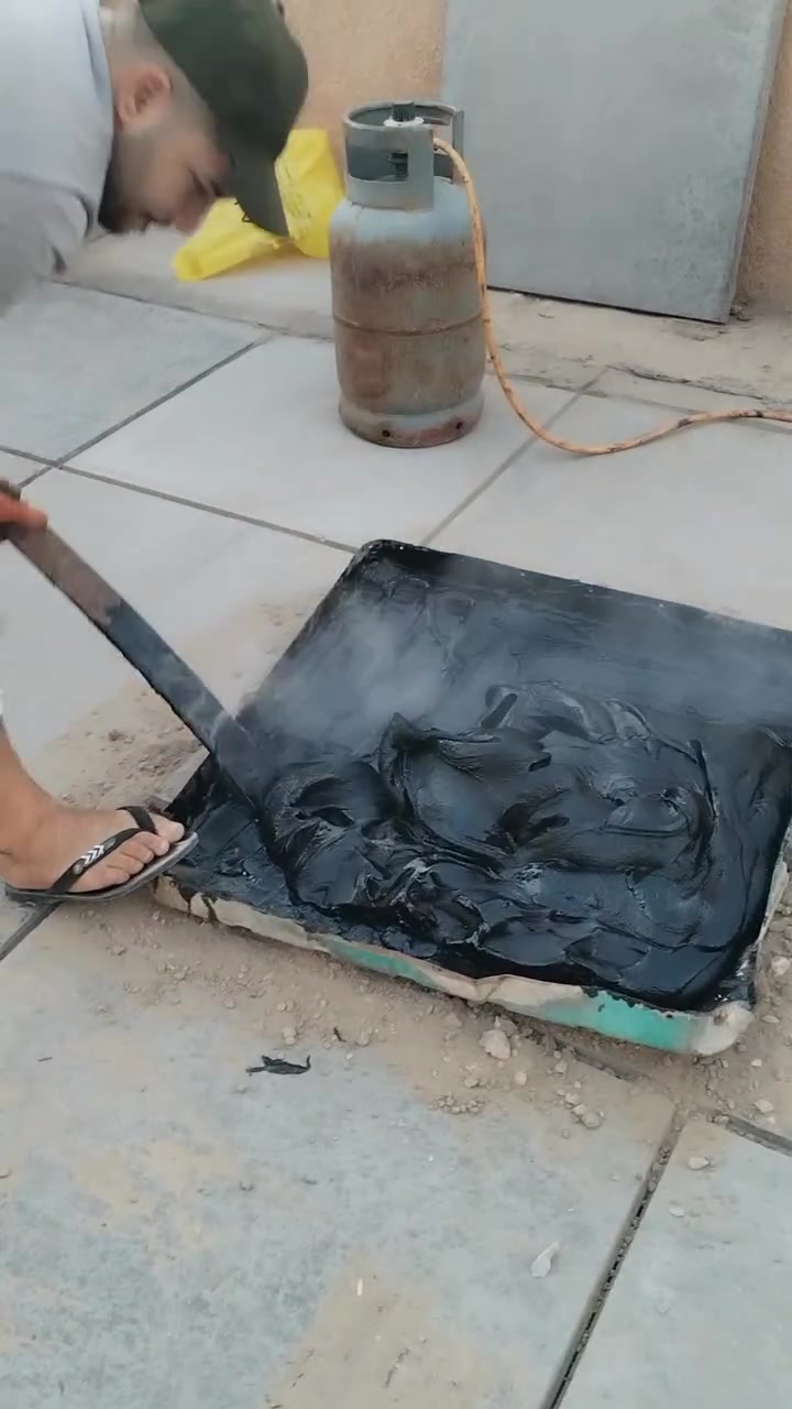لسنا الوحيدين لاكننا الافظل ادامه سطح قلع ماستك قديم واضافه جديد كرسته عمل تطبيك شتايكر كرسته وعمل    ***********

