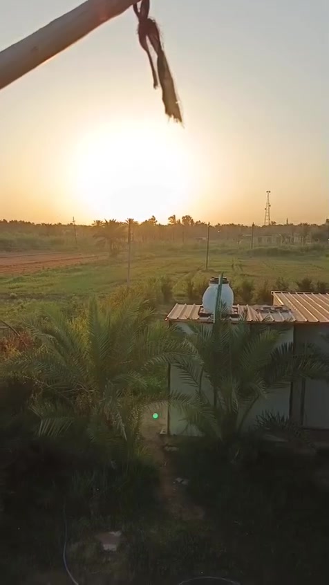 فرصة استثمارية زراعية وحيوانية لا تُفوّت للبيع! 🌾🐄
أرض زراعية متكاملة ومجهزة بالكامل بجميع الخدمات، موقع مميز وجاهزية تامة للمباشرة بالعمل فوراً:

​الموقع: اللطيفية - كيلو 18 (تبعد 800 متر فقط عن طريق بغداد - كربلاء العام).

​المساحة: 10 دونم.

​السنَد والملكية: سند 17 (طابو صرف).

​التجهيزات والمرافق: 

​بيت سكون جاهز.

​حقول مجهزة بالكامل لتربية الأبقار والعجول (مشروع جاهز ومكتمل).

​الخدمات والري: 

​أرض مخدومة بالكامل (كهرباء، طريق مبلط، ماء إسالة).

​نظام سقي متكامل (سقي إروائي على نهر اللطيفية).

​الأرض محاطة بمبازل (مبازل داير ما داير) لضمان أفضل تصريف وتربة زراعية مثالية.

​أرض كاملة ومكملة من كافة النواحي، لا تحتاج أي مصاريف إضافية!

​📞 للتواصل والاستفسار المبا@شر:
***********
@

