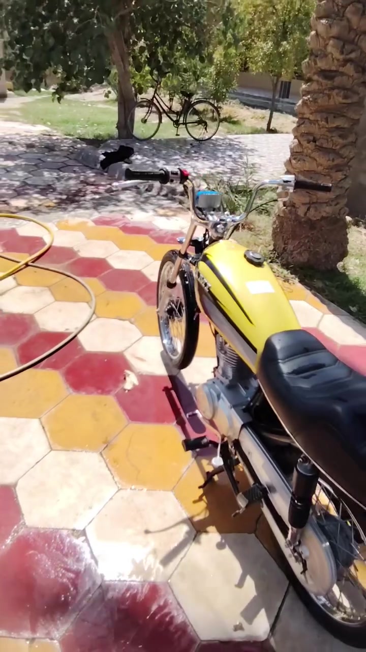 سلام عليكم دراجه نامه موديل 26 محرك انتنس شاصي 18 أوراق سكنر صاره 5 تشهر من معمره الدراجه تخبل نشاط ونهضه فول الدراجه خرسه سعر 650 بيه مجال رقمي ***********
