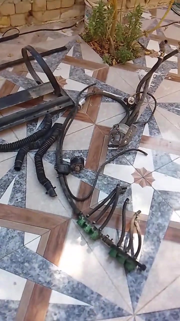 السلام عليكم منضومه غاز للبيع كامله ٦٠ لتر
٦ سلندر نضيفه وجديده مكاني الناصريه ***********
