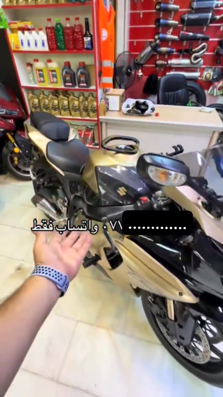 سلام عليكم دراجه( GXR) 1000cc موديل 2013 ماشيه  23 ألف بعدها زيرو الدراجه ماخذيها من معرض الخرساني مرقمه رقم انكليزي تحويل ثاني يوم دراجه  بيها هزه بشهر ال 4 بعدها ما منتهيه كفاله عامه من الشخط  عليها برمجه 3 مودات فول طلقات + دراجه عليها كاربون فايبر بيها تزويد خارجي بقيه الشرح داخل فيديو   مكان الدراجه بغداد مدينه الصدر ه‍/***********
