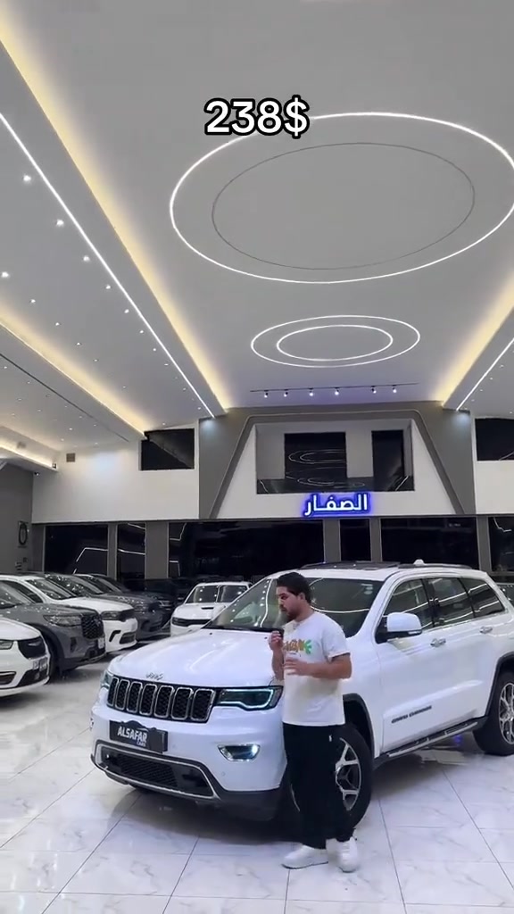 جيب لاريدو • تواصل