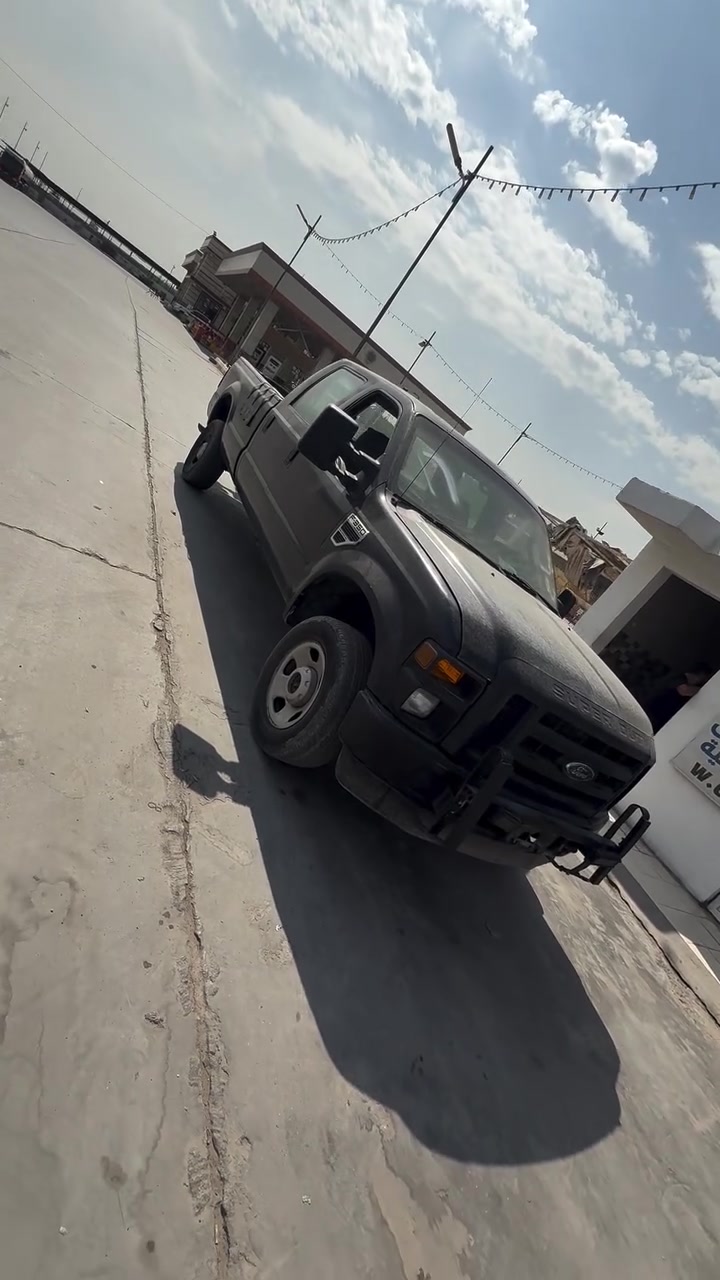 فورد F350 • موديل ٢٠٠٨ • مزاد الداخلية