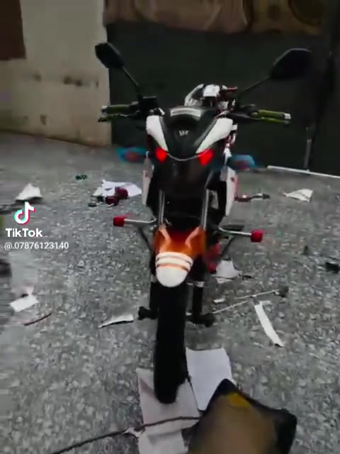 طبلون كافه الدراجات
