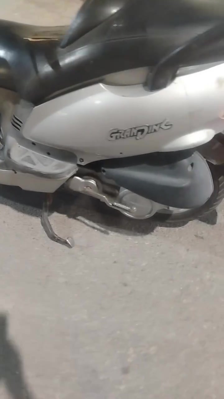 سلام عليكم ماطور كايمكو حجم 150 نضيف اكسل كهربائياته كلها شغاله صلف هندر وكشره نضيف محرك نضيف اخرس الماطور موجود برمادي الصوفيه السعر 650 بدون اوراق الاتصال على الرقم ***********
مكلف بنشر
سلام عليكم ماطور كايمكو حجم 150 نضيف اكسل كهربائياته كلها شغاله صلف هندر وكشره نضيف محرك نضيف اخرس الماطور موجود برمادي الصوفيه السعر 650 بدون اوراق الاتصال على الرقم ***********
