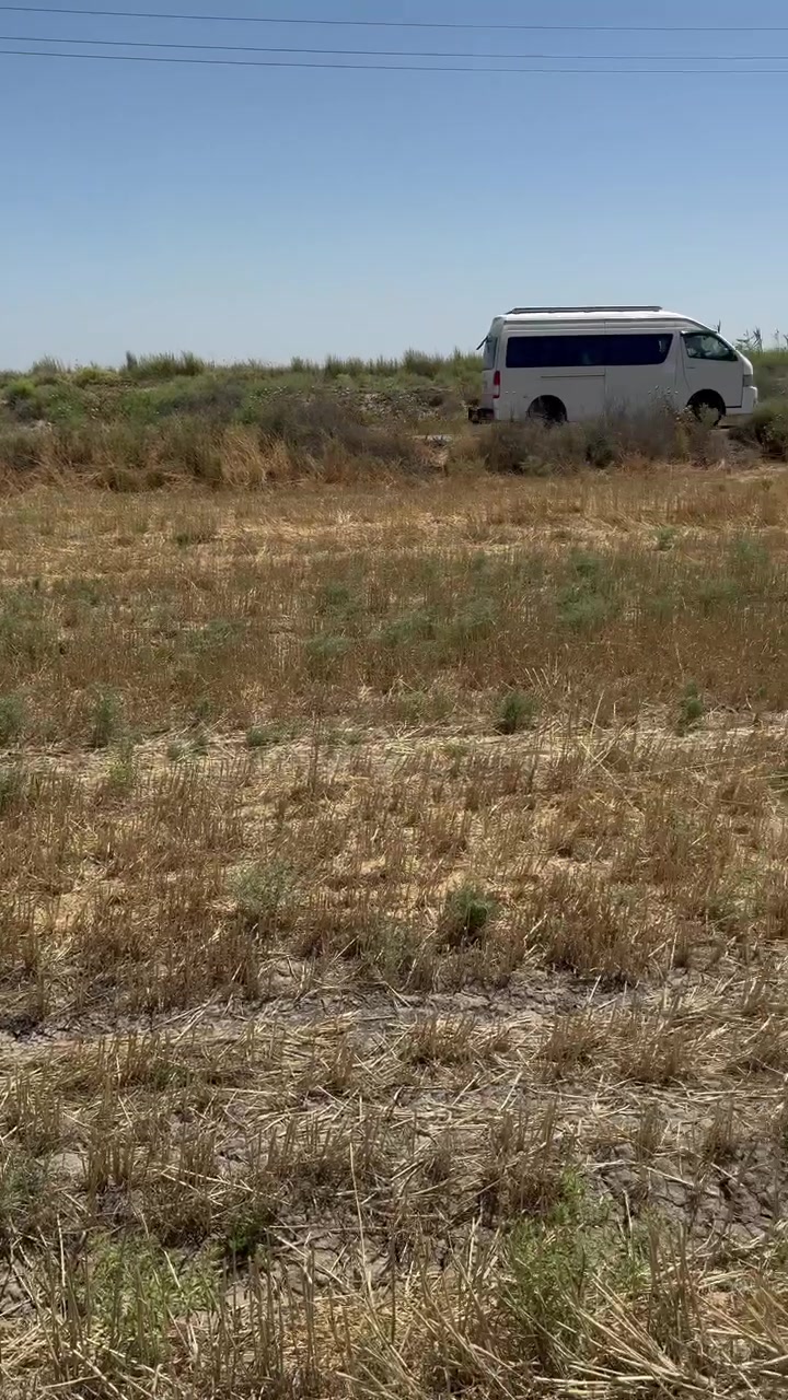 بسم الله
يوجد 3 دونم طابو زراعي صرف الظابطيه 
مقبل سبع البور بعد جسر البو عامر  3 كيلو 
ارض يوجد فيها جميع الخدمات حيث أنها تابع إلى طابو الفلوجه تحويل مباشر باسم المشتري والبيج حسب الرغبه 1 او 2 او 3 دوم حسب رقبت المستر ملاحضه ارض ركن على شارعين 
لاستفسار اكثر 
الاتصال ***********