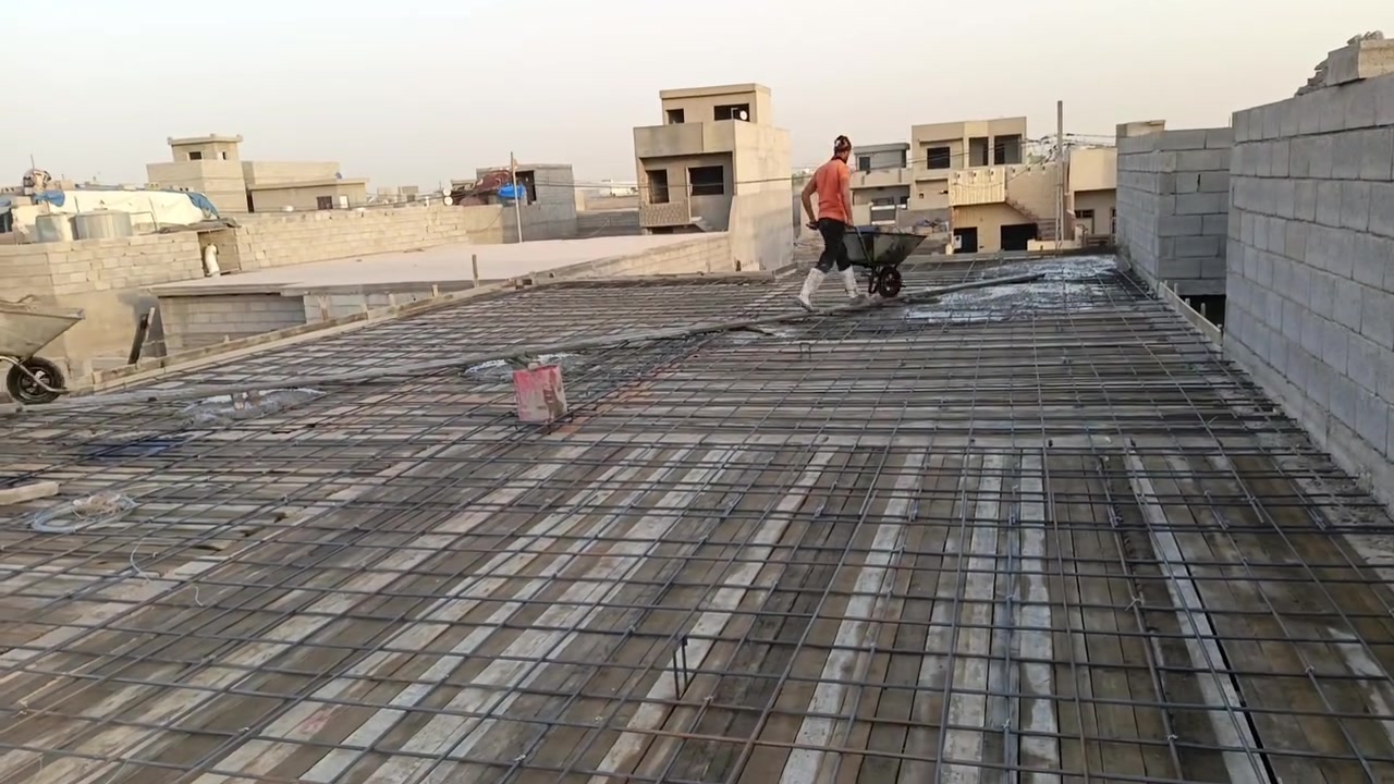 سلام عليكم مقاولات عامه بناء البيوت بلدرجى الاوله تنفيذ هندسي بأسرع وقت وظمان ان شاءلله ومواد درجى اولى صاحب البيت يختارها 
العنوان حي بدر بداية شارع المزارع للاستفسار اكثر اتصل وتدلل@***********@
