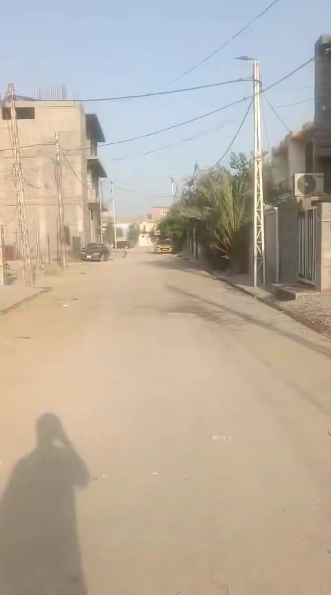 مشتمل حديث للبيع يرهم نصف المبلغ قسط شهري 
كاطون الرحمة - منطقة 13 الف قرب أفران دبي 
مشتمل حديث طابق واحد مساحة 100 متر يحتوي على (استقبال - مطبخ صالة - غرفة نوم 1 - صحيات ) حاليا مؤجر 225 الف  
للتواصل/ ***********
