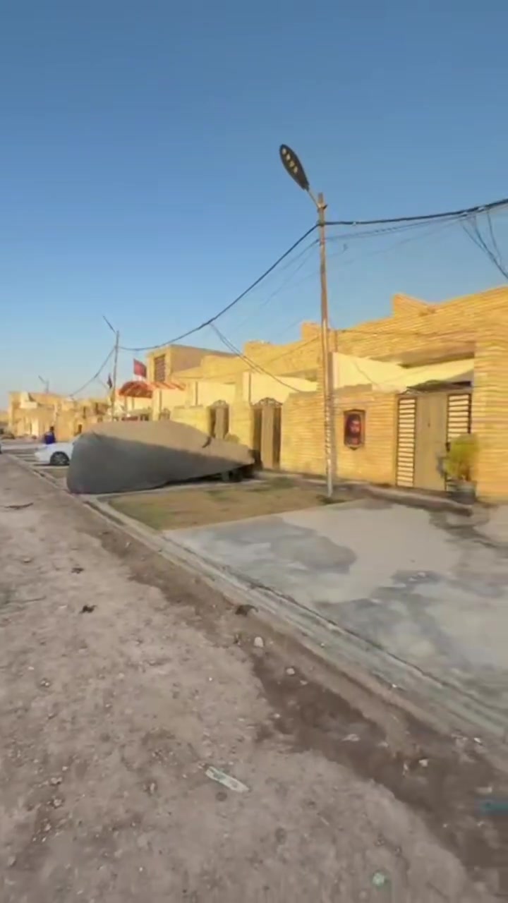 مساحه البيت 55 متر في خضراء المدينة الدسيم كامل الخدمات السعر 29 مليون مي كهرباء مجاري تبليط ***********
