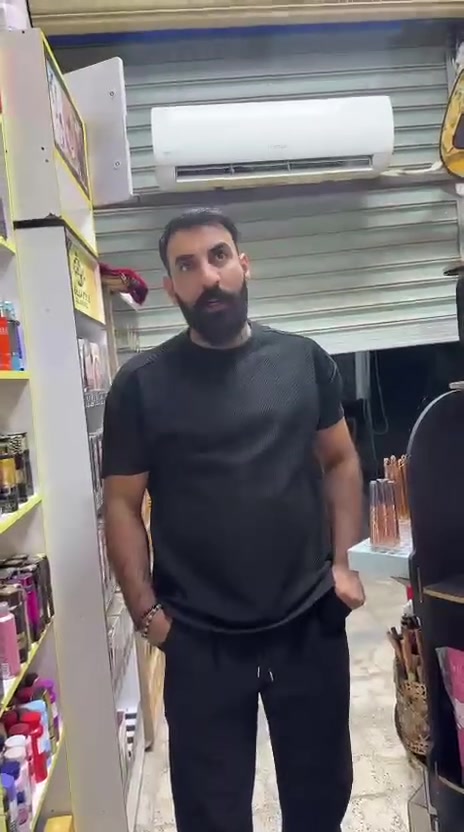المحل للبيع شلعه وحده السعر 5 ونص نهايته قفل
قطاع 50 /السوق الشعبي ***********
