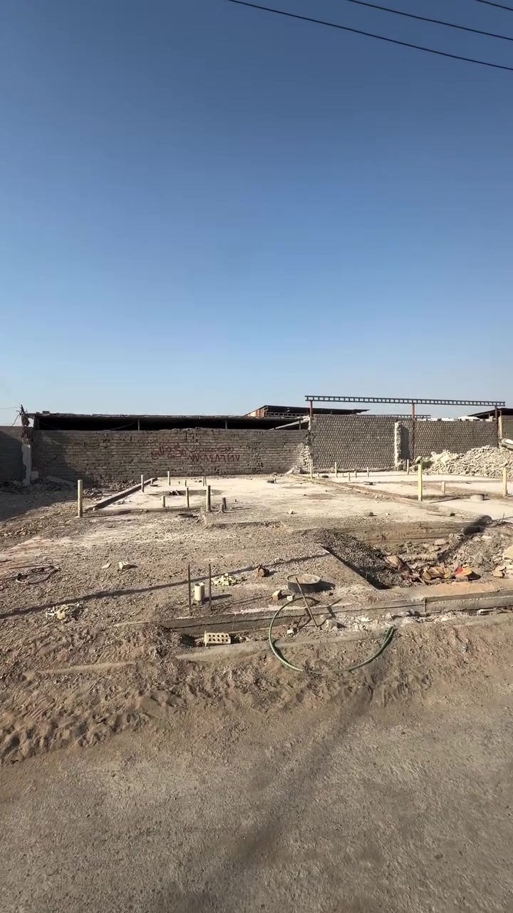 رفت جاهز للبيع المساحة 250 متر المكان قطع معمل داليا خلف معمل الموطة وكباب السيد يبعد عن الشارع العام  250 متر جنس الارض طابو صرف صناعي رقم صاحب الرفت  ***********
