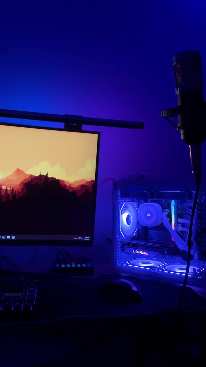 AMD Ryzen 5 7600
 كرت الشاشة: Zotac Gaming RTX 4070 12GB (Dual Fan)
 المذربورد: B650I (Mini-ITX)
 الرام: 16GB DDR5 (6000MHz CL38)
 المبرد المائي: Corsair Nautilus 240 3 fan
 الباور: Segotep GP750G 650W Gold
 الكيس: Jonsbo Z20 Mini 3 fan
ويا شاشه samsung fhd 240hz 
القطع كلهن جدد وعلى الفحص والرام جديد صارله يوم من اشتريته بي ضمان سنه والباقيات بلضمان الكارتونات كلهم موجودات استخدام شهر
***********.واتساب واتصال
