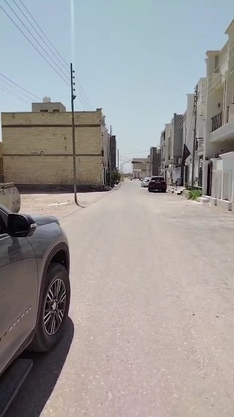 بيت المساحه 50 متر طابقين بناء جديد
استقبال و صاله ومطبخ بالطابق الارضي و غرفتين سويت بالطابق الاول
العنوان :
كربلاء المقدسة خلف مستشفى ابو مهدي المهندس ( ام الاقواس ) 
طابو زراعي اقرار محكمه

السعر مناسب علق بتم او
الاتصال او التواصل  ***********
