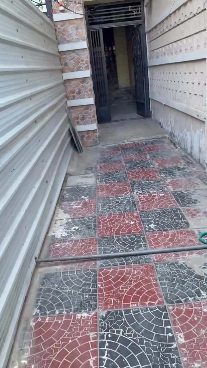 السلام عليكم 
مشتمل طابق اول دخول معزول  بالاعظميه
الاخطل محله 318 زقاق 1 
الاتصال حصرا ع الواتس اب ***********
علما صاحب البيت اني يعني ماكو دلاليه
الايجار للعوائل فقط
الايجار ب 525
