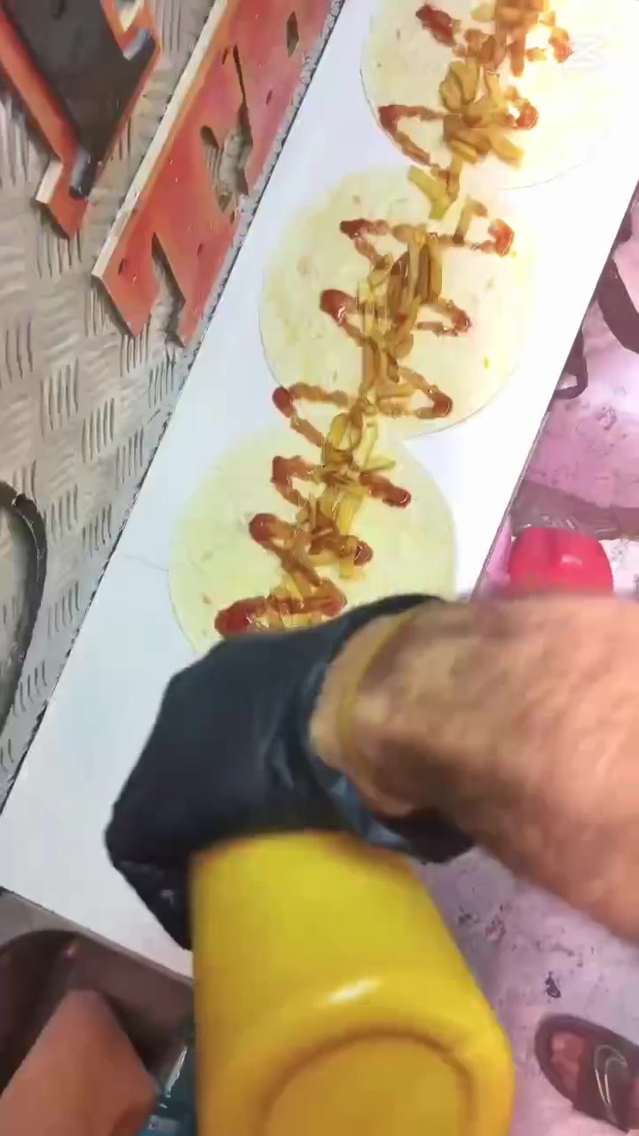 🔥🍔 تراك فود | مطعم متنقل 🍔🔥
موقع /شارع المجمع مقابيل سنتر عباس سابقا 

جوعان؟ 😋

لا تحتار… تراك فود جايكم بأطيب الأكلات وبأسعار تناسب الجميع! 🌯🍔🍟

✨ منيو تراك فود:

🍔 بركر لحم — 2000

🍔 بركر دبل — 3000

🍛 ريزو كبير — 5000

🍛 ريزو وسط — 3000

🍗 زنچر — 3500

🍟 فنكر — 1000

🍗 صاج كرسبي — 2500

🚚 مطعم متنقل | وين ما تكونون نوصل لكم

🎉 والتوصيل مجاني!

📞 للطلب والاستفسار:

***********

❤️ تراك فود… الطعم اللي يخليك ترجع تطلب مرة ثانية!

🔥 طعم رهيب، أسعار حلوة، وخدمة تفتح النفس 🔥
