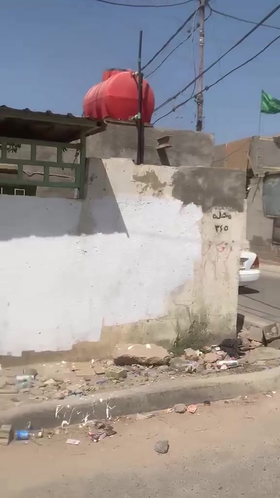 بيت للبيع مساحه 60 متر زراعي  ركن عل شارعين ام الكبر ولغزلان خلف كراج ابو ريش خدمات كامله تبليط ماي مجاري كهرباء البيت يرادله ترتيب موقعه حلو ومرتب للستفسار رقم الهاتف *********** وشراي ينتصل
