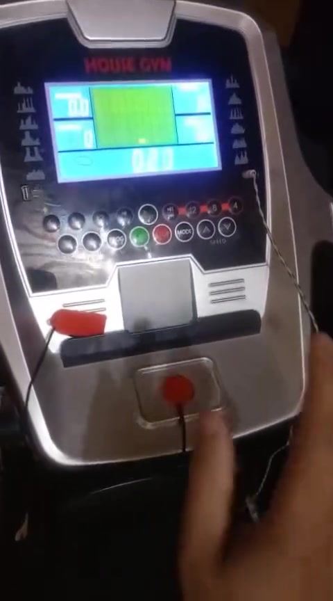 جهاز جري طويل أمريكي جبلي يتحمل وزن عالي دبل ماطور Ac جهاز نضيف وما داخل تصليح سريع وبي جهاز تدليك السعر 300 الف 
بغداد حي الجامعة ***********
