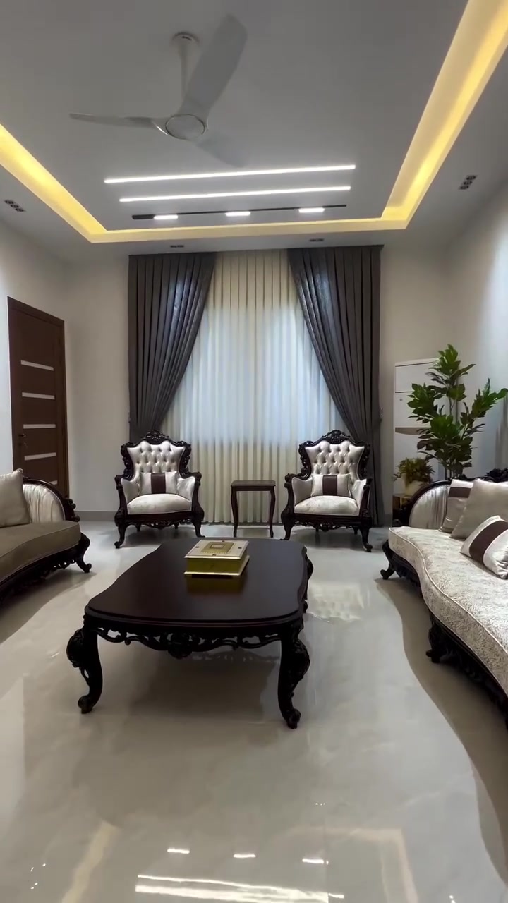 (شركة دزاين للديكور 🏛)

عليك الاختيار وعلينا التنفيذ 
كل هذا وأكثر تجدونه لدينا ديكورات داخلية
(جبس بورد-سحبات-نقوش ملكية)
♦️انواع الاصباغ♦️ورق  جدران __ تغليف السقوف 
للاستفسار يرجى مراسلتنا على الخاص..
او الاتصال على رقم 
 #ديكور
***********
***********
