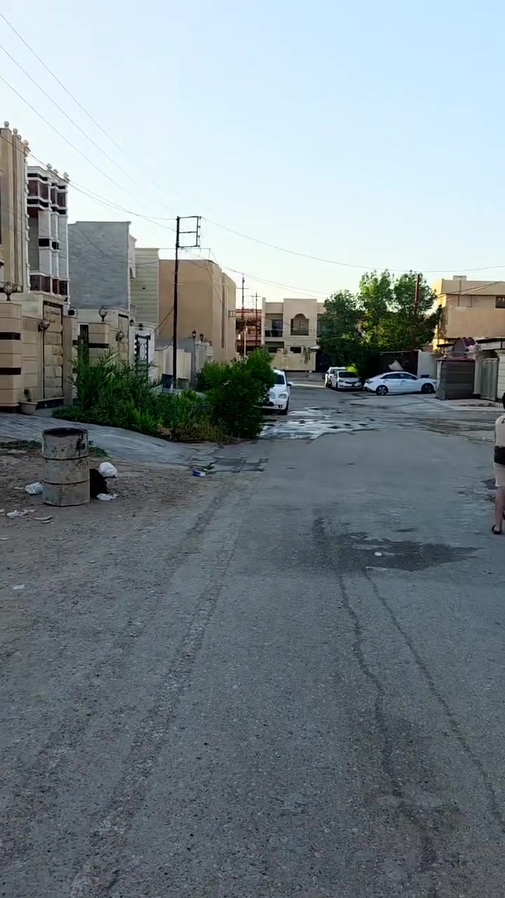 قطعة ارض للبيع
المساحة / ٣٠٠ متر ( الوجه ١٠ نزال ٣٠ ) 
الموقع / القادسية / حي الجامعة ** 
عرض الشارع /١٥ متر 
الكاع / اصل ( بجر) 
موقع حلو .. قريب من القطعة حديقة عامه وقريبة من الجامع والمدرسة .. 

للاستفسار :
*********** 
#مكتب_المتميزين
